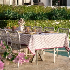 Pomegranate Inc Anika Fuchsia Tablecloth