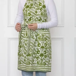 Pomegranate Inc Cactus Flower Lettuce Green Apron New