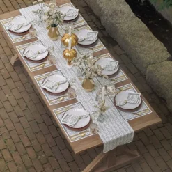 Pomegranate Inc India Hicks Home Palm Avenue Hunter Green Table Runner Discount