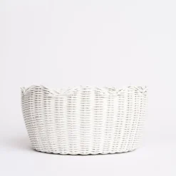 Pomegranate Inc White Wicker Scalloped Bowl New